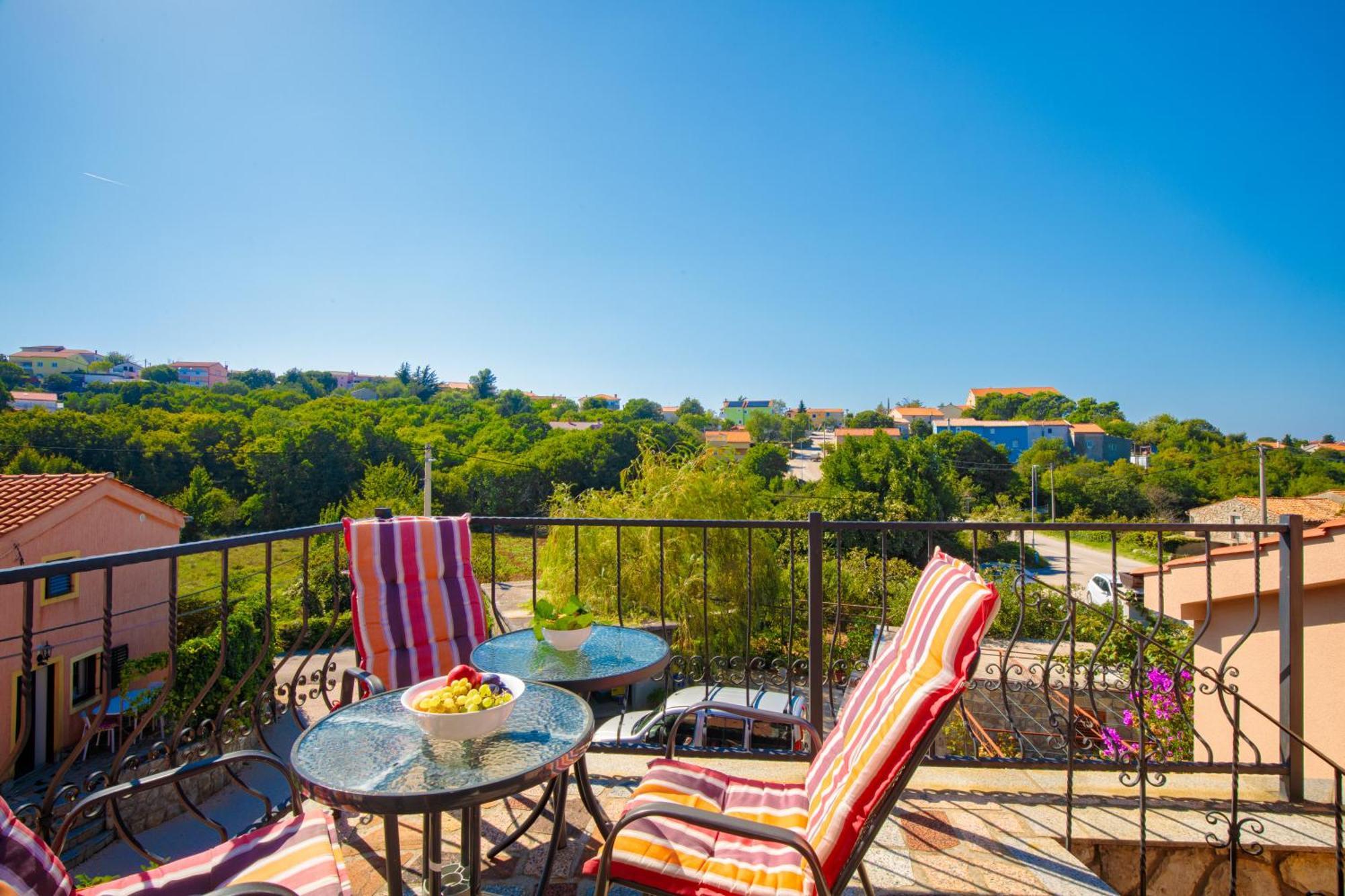 Apartments Lina Vrh  Экстерьер фото